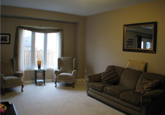 11-saybrook-garden-stoney-creek-ontario-40735572