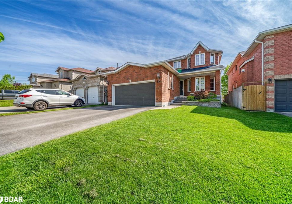 95-livia-herman-way-barrie-ontario-40735645
