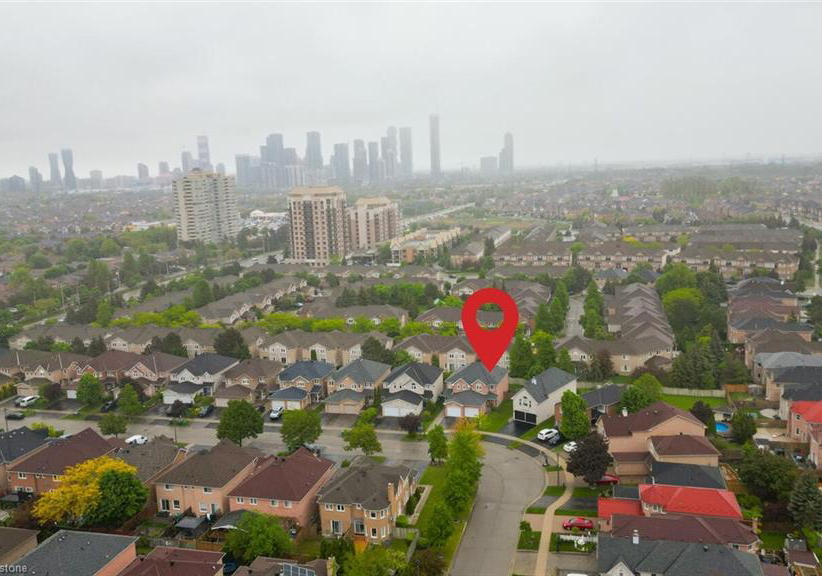 945-applecroft-circle-mississauga-ontario-40735672