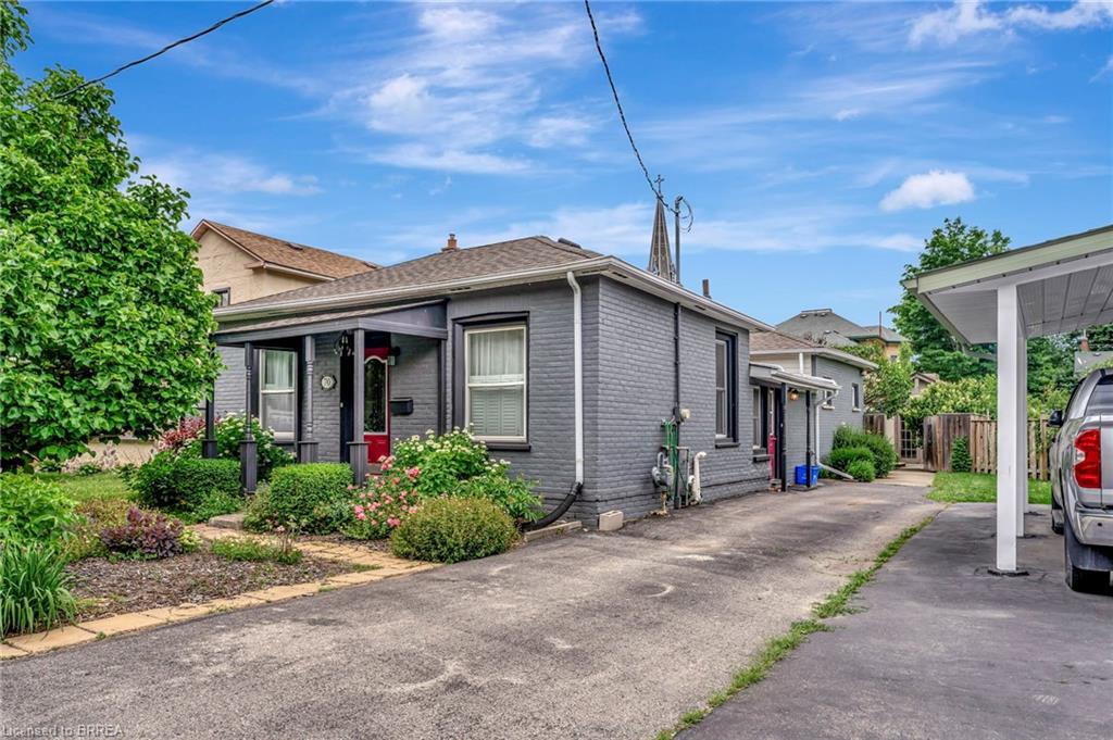70-dumfries-street-paris-ontario-40735837