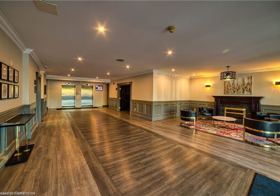 255-keats-way-waterloo-ontario-40735854