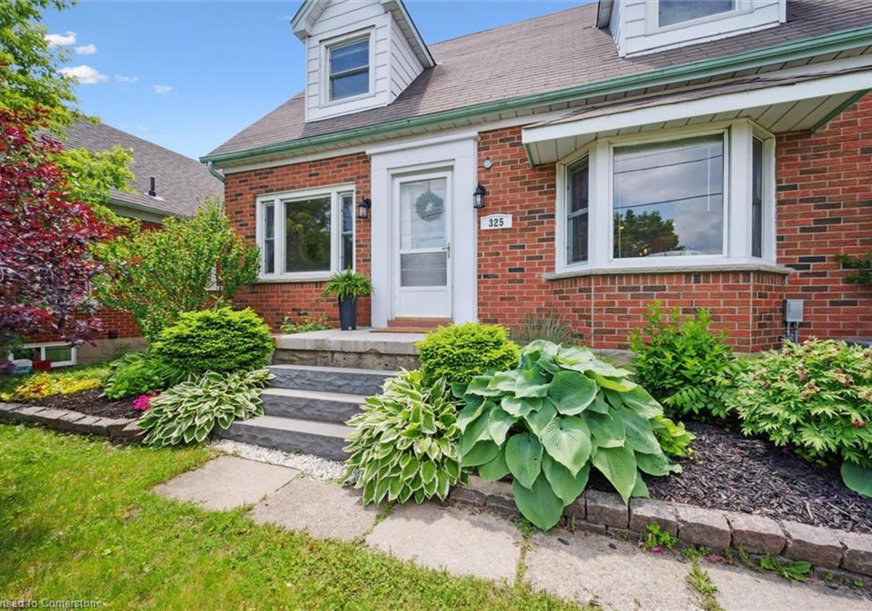 325-patricia-avenue-kitchener-ontario-40735877