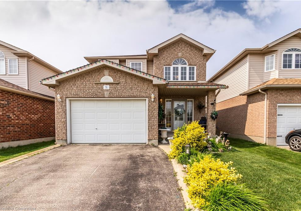 71-maple-bush-drive-cambridge-ontario-40735917