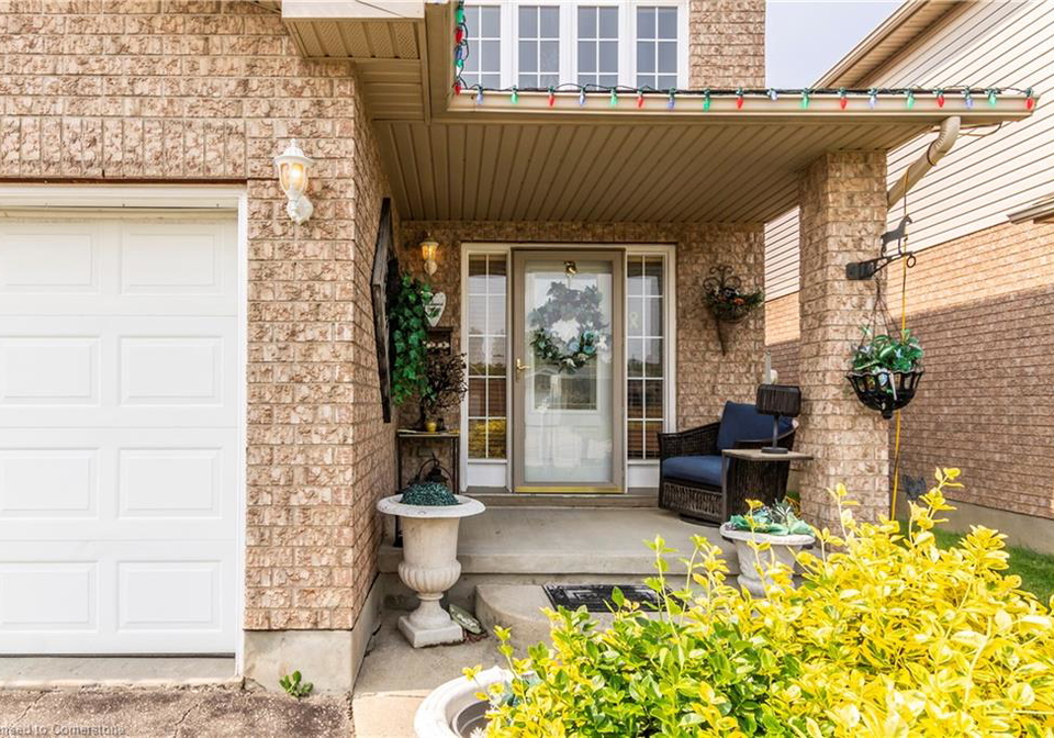 71-maple-bush-drive-cambridge-ontario-40735917