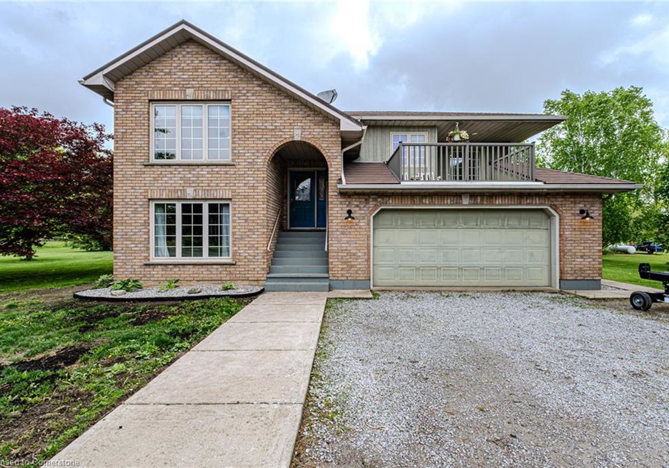 18-neal-lane-st-williams-ontario-40735940