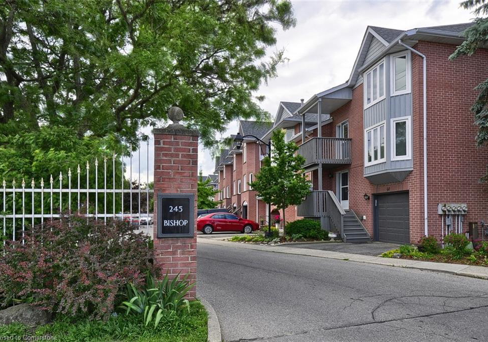 245-bishop-street-s-cambridge-ontario-40735944