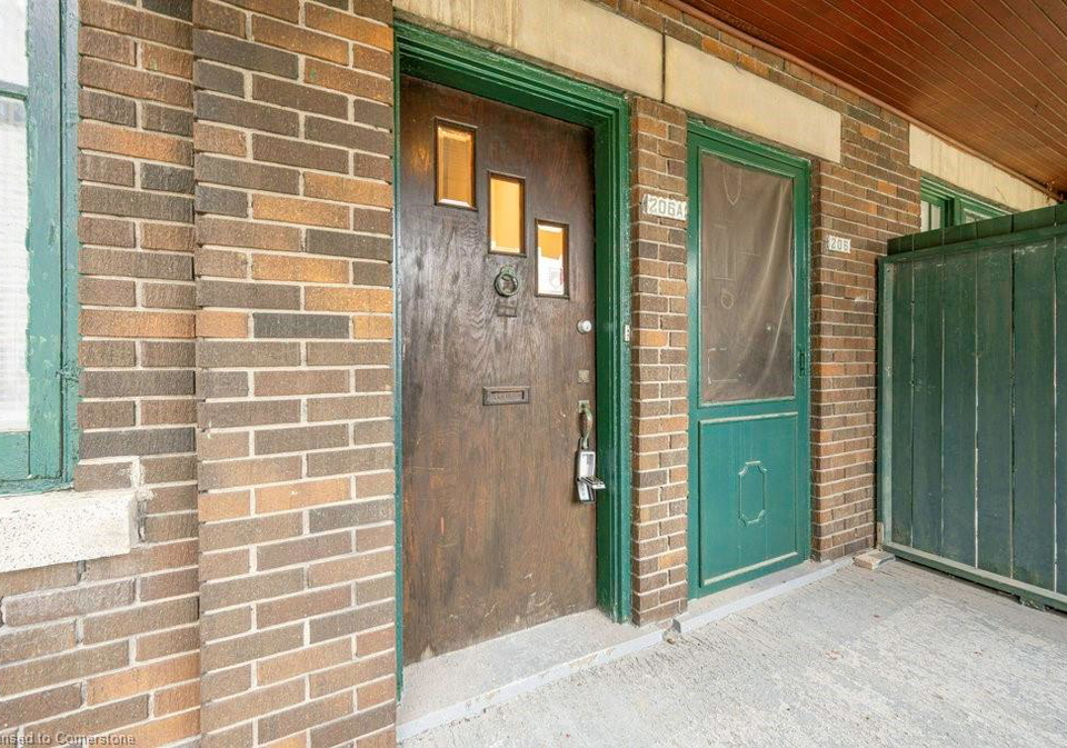 202-king-street-s-waterloo-ontario-40735972