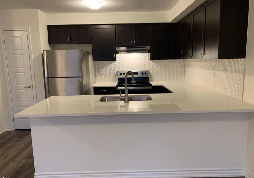 975-whitlock-avenue-milton-ontario-40736005