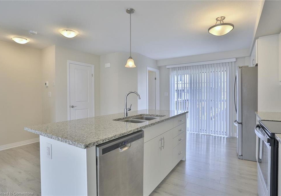 17-sportsman-hill-street-kitchener-ontario-40736043