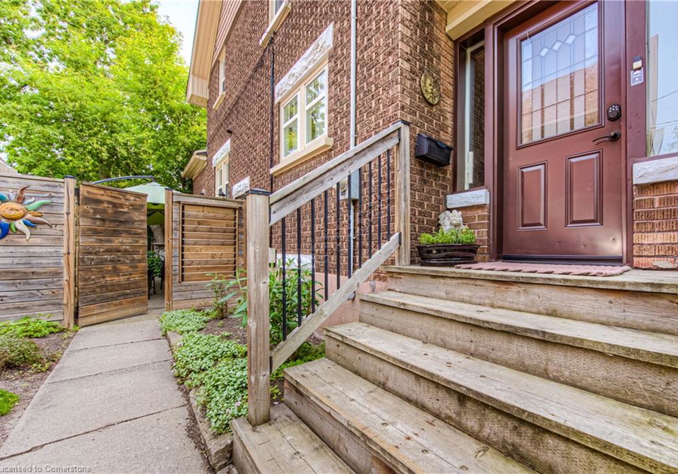 120-moore-avenue-kitchener-ontario-40736209