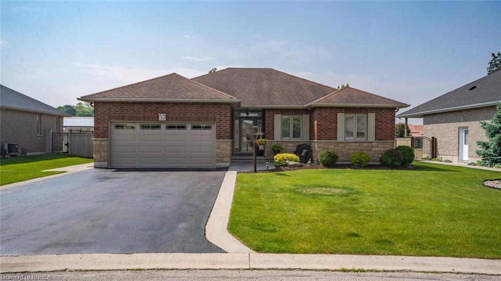 33-melody-drive-delhi-ontario-40736240