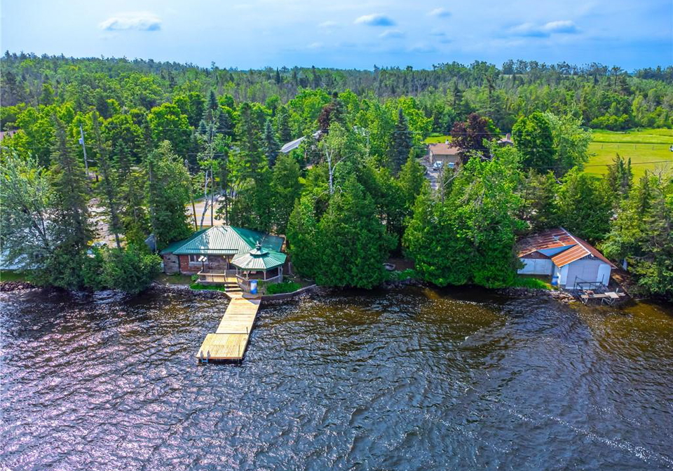 324-county-road-24-bobcaygeon-ontario-40736241