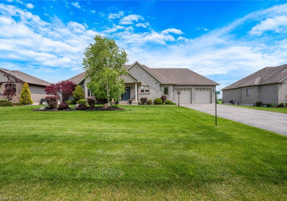 7829-colonial-drive-carthage-ontario-40736251