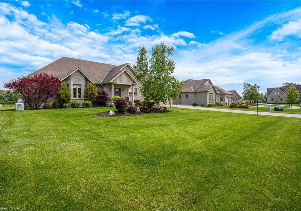 7829-colonial-drive-carthage-ontario-40736251