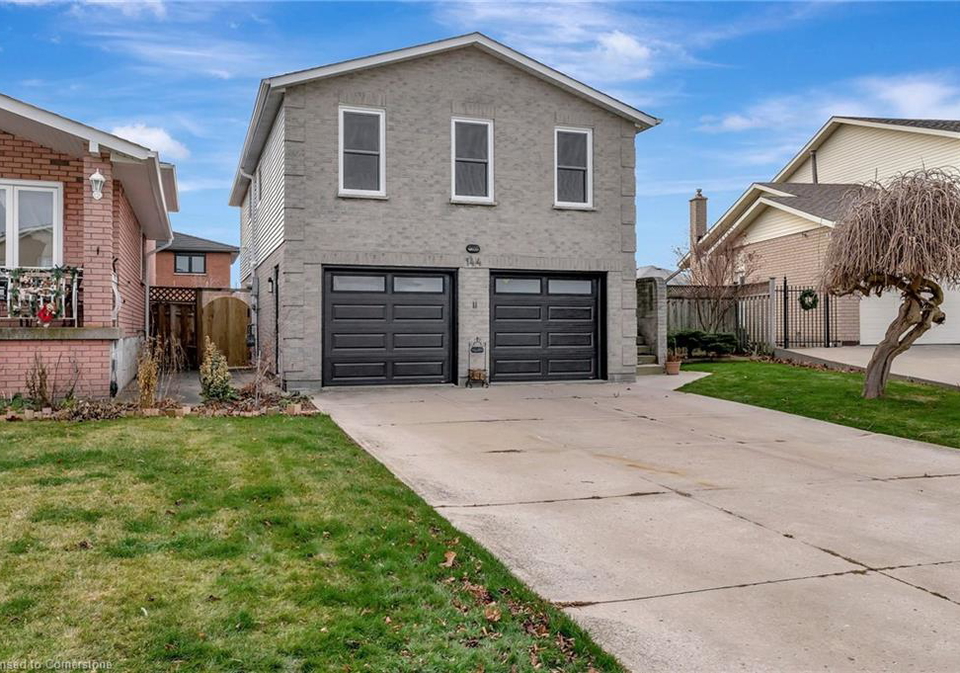 144-ravenbury-drive-hamilton-ontario-40736284