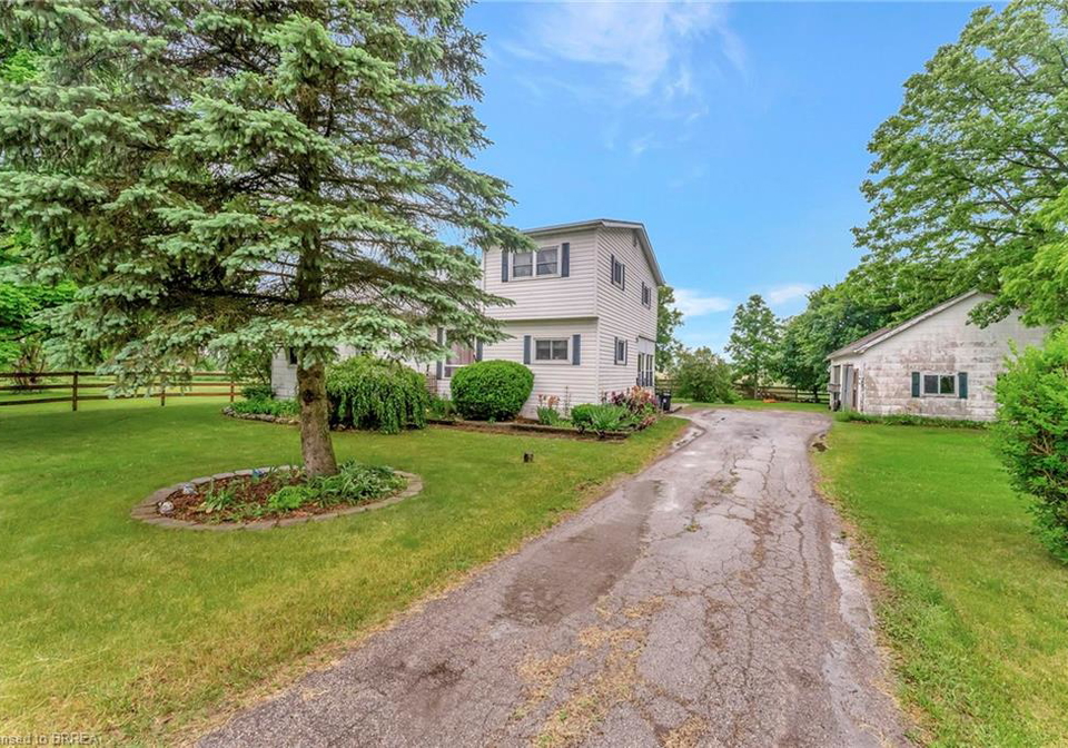 667-concession-14-road-hagersville-ontario-40736331
