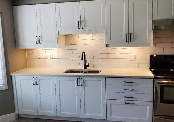 326-benesfort-crescent-kitchener-ontario-40736429