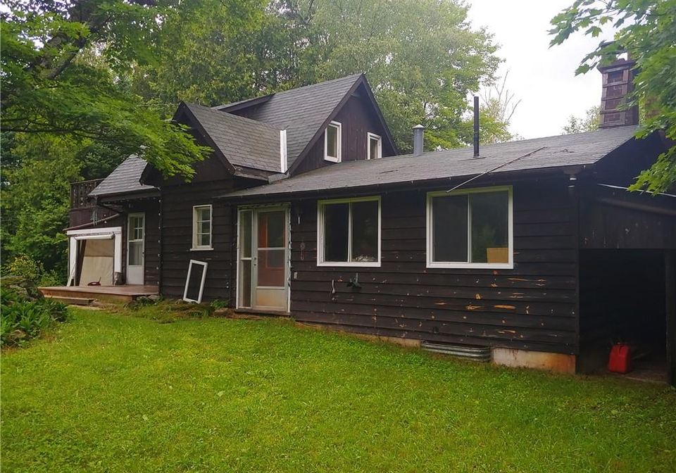429-439-lynx-lake-road-huntsville-ontario-40736448