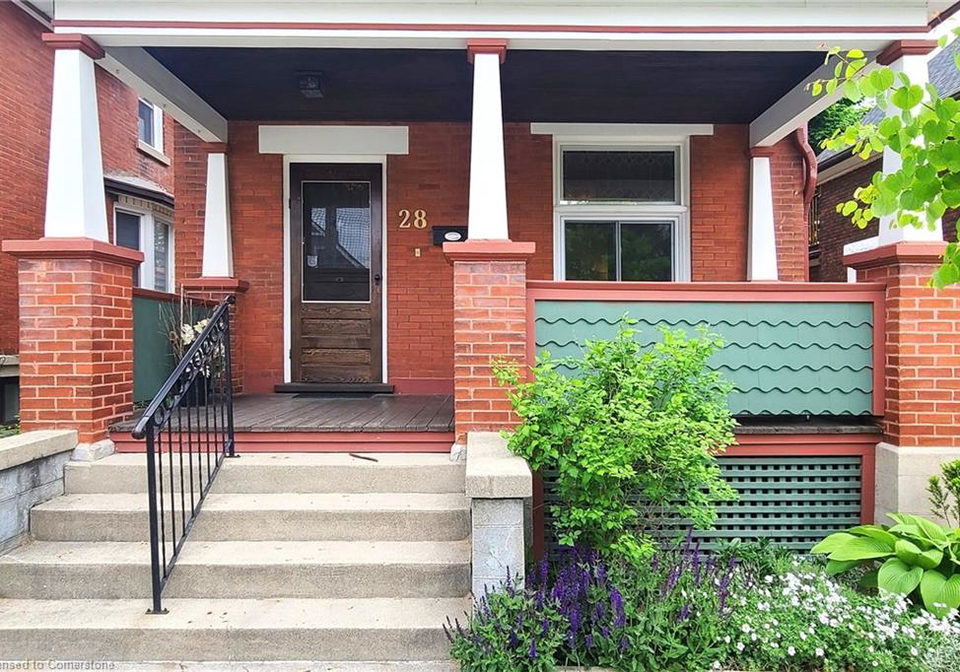 28-henry-street-kitchener-ontario-40736452