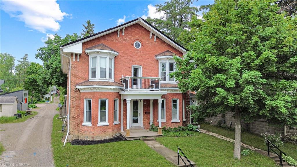 20-charlotte-street-paris-ontario-40736505