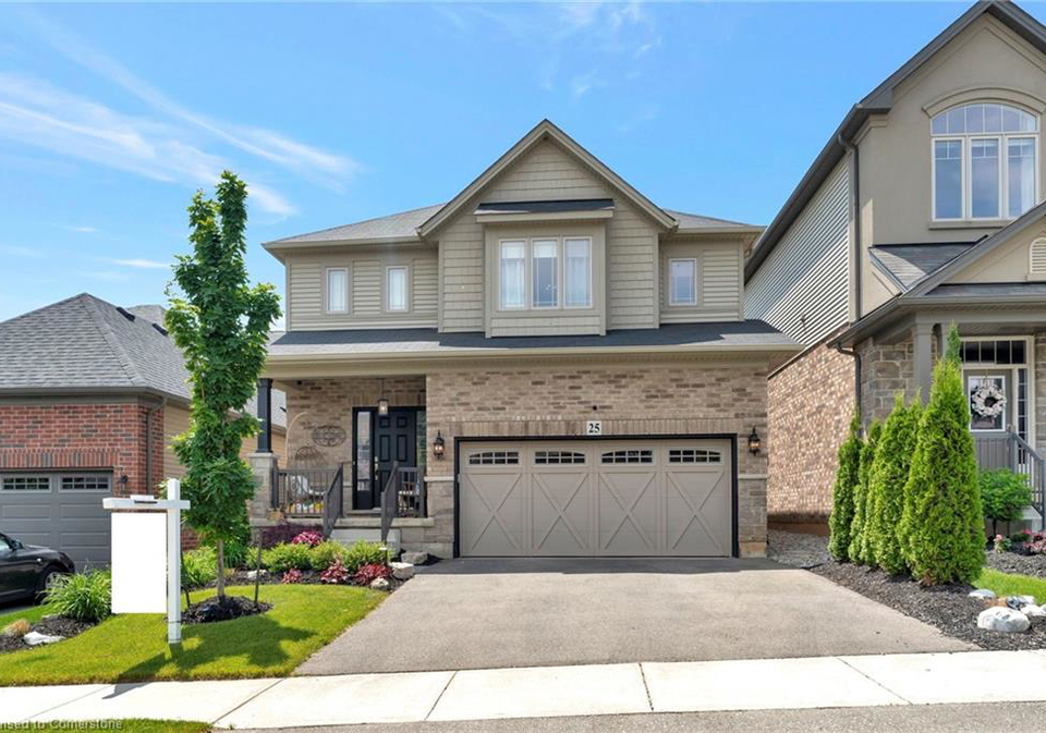 25-vic-chambers-place-paris-ontario-40736538