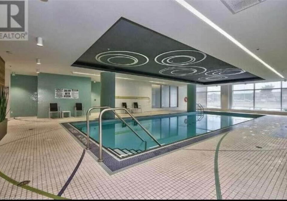 55-speers-road-oakville-ontario-40736543