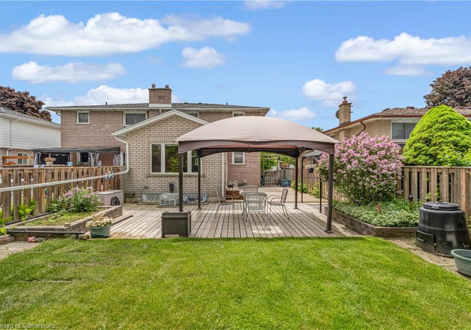 48-westchester-way-brantford-ontario-40736549