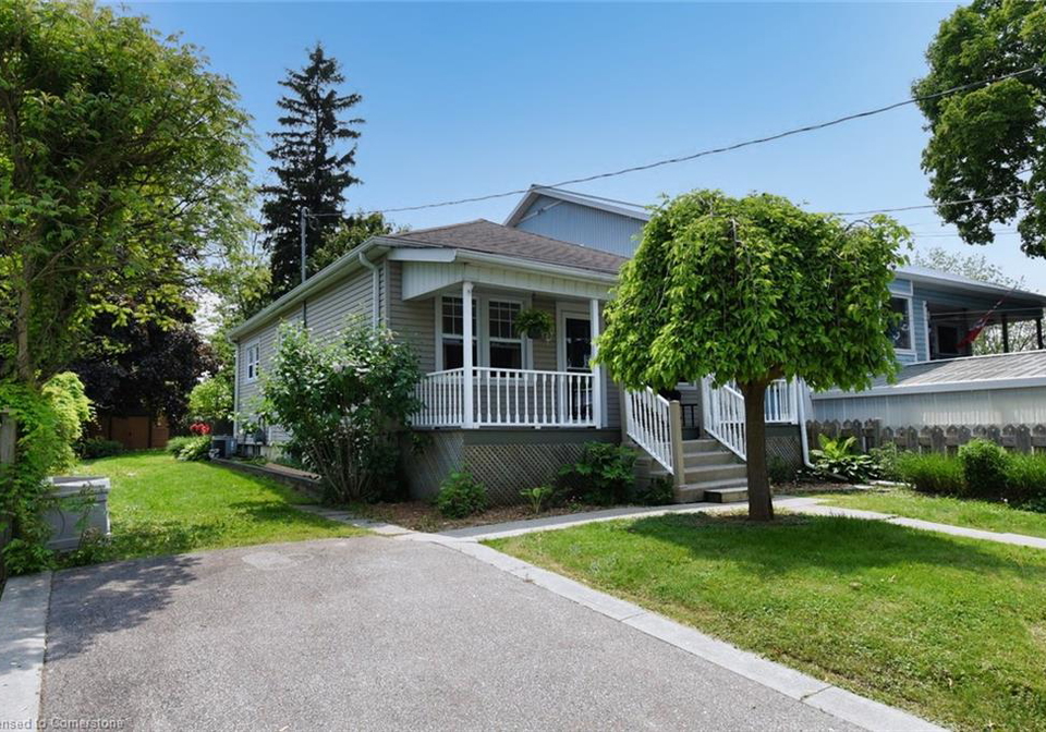 145-orkney-street-e-caledonia-ontario-40736582