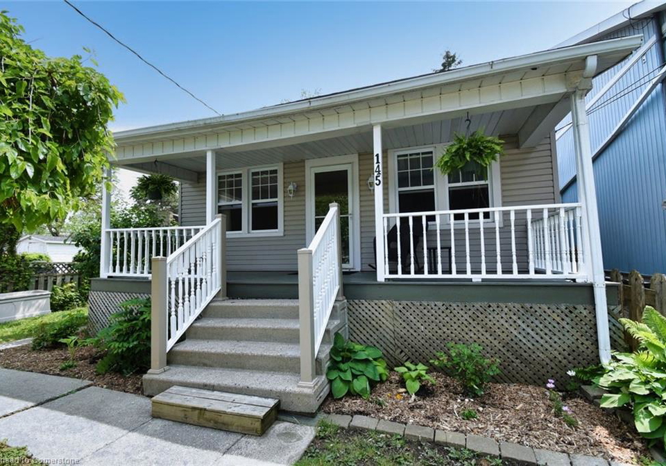 145-orkney-street-e-caledonia-ontario-40736582