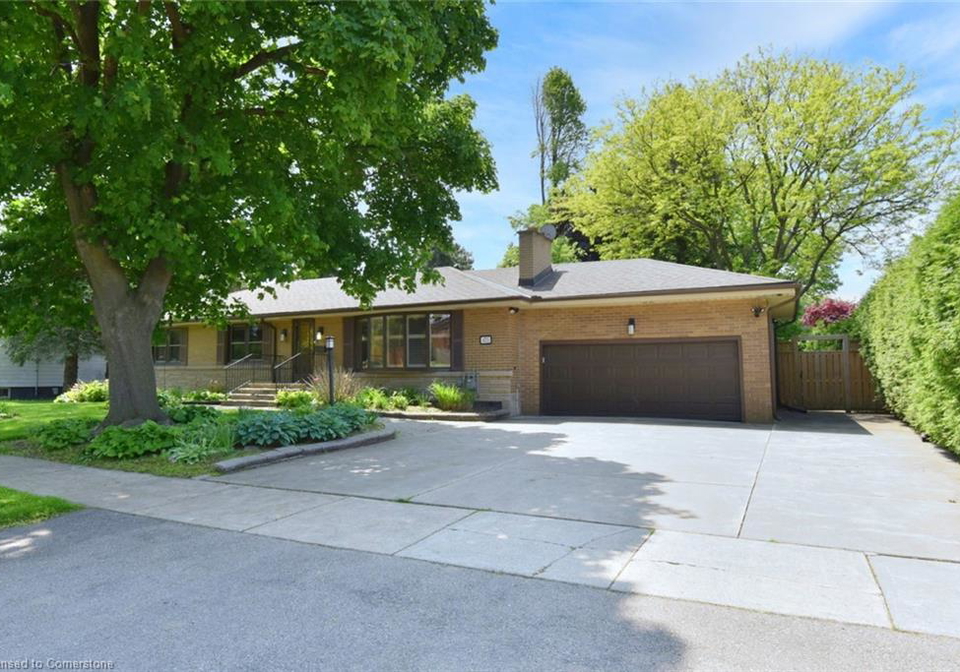471-stone-church-road-w-hamilton-ontario-40736586