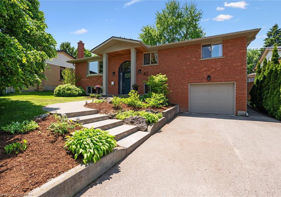42-leslie-avenue-cambridge-ontario-40736600