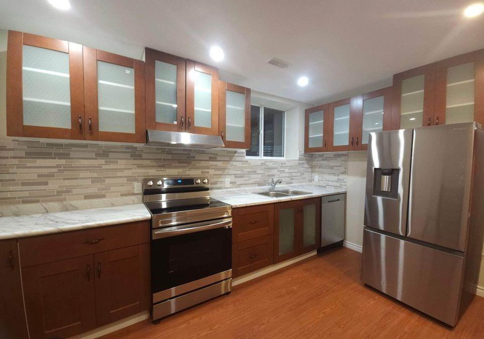682-indian-grass-street-waterloo-ontario-40736638