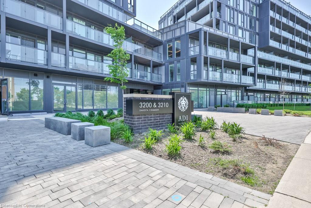 3200-dakota-common-burlington-ontario-40736720