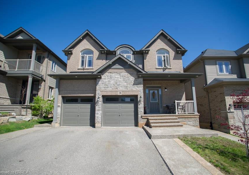 28-vic-chambers-place-paris-ontario-40736731