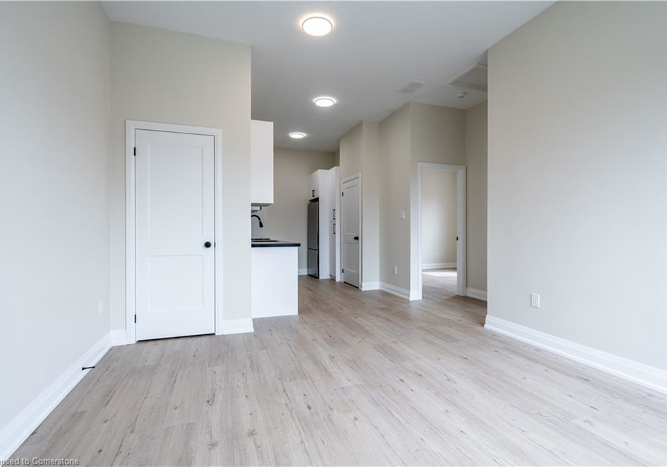 732-eleventh-avenue-hamilton-ontario-40736769