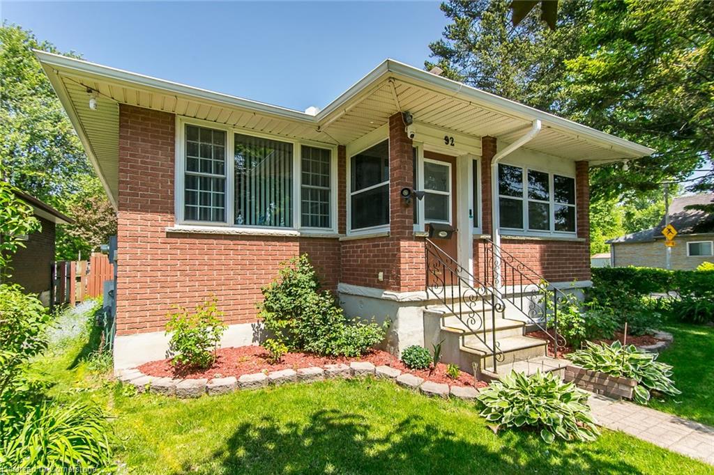92-elmwood-avenue-cambridge-ontario-40736824