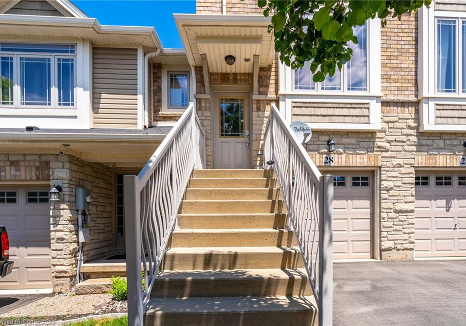 8-hemlock-way-grimsby-ontario-40736858