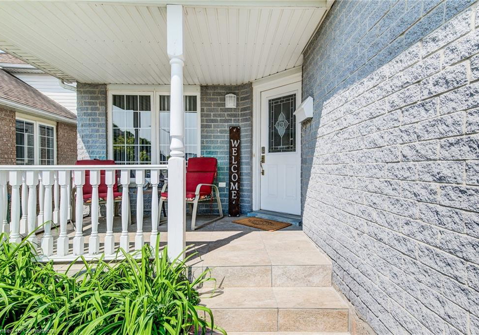 96-sofron-drive-cambridge-ontario-40736902