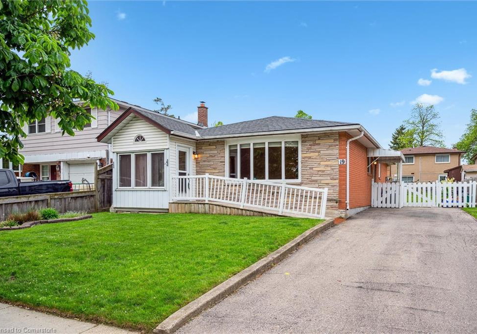 19-markwood-drive-kitchener-ontario-40736923