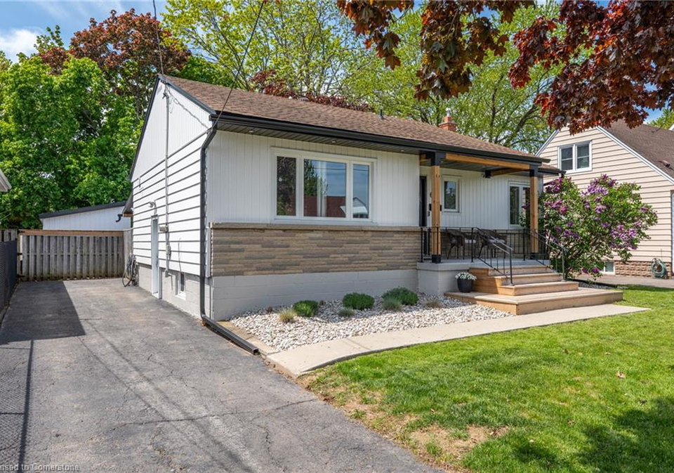 65-glenview-drive-stoney-creek-ontario-40736939