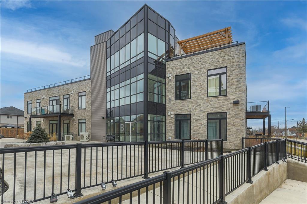 85b-morrell-street-brantford-ontario-40736952