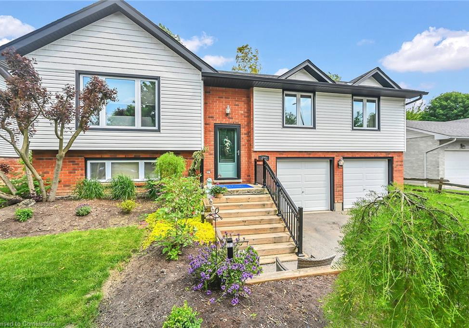 229-williamson-drive-caledonia-ontario-40737007
