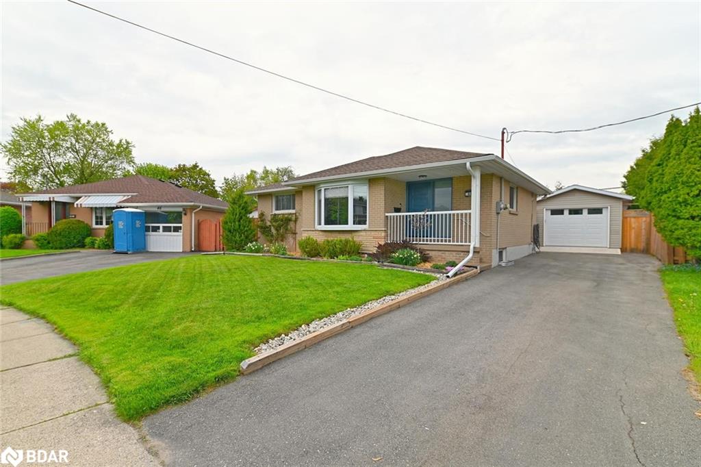 44-moultrey-crescent-georgetown-ontario-40737147