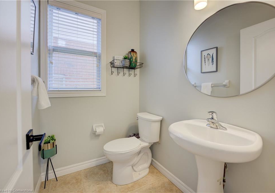 606-frieburg-drive-waterloo-ontario-40737170