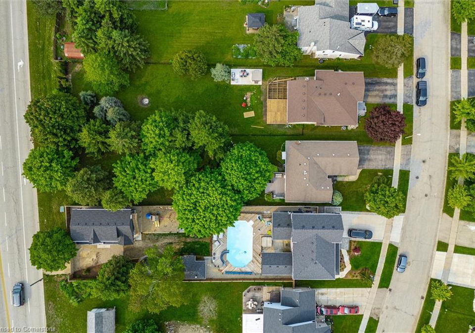 524-walker-street-fergus-ontario-40737176