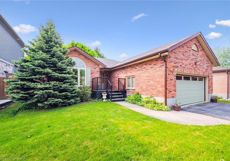 524-walker-street-fergus-ontario-40737176