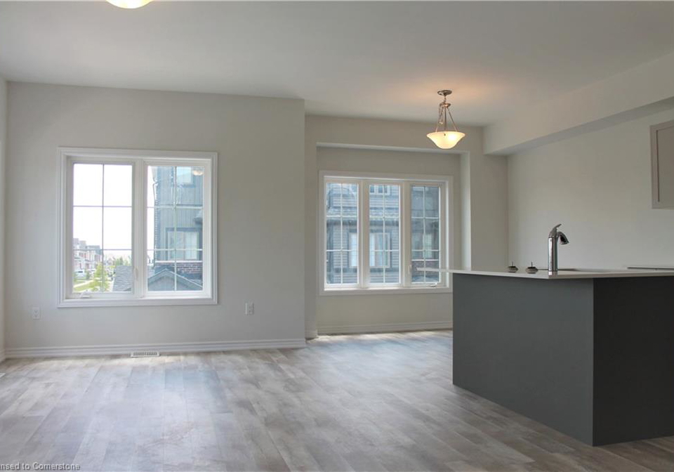 124-compass-trail-cambridge-ontario-40737197