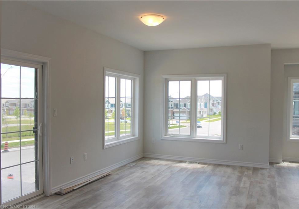 124-compass-trail-cambridge-ontario-40737197