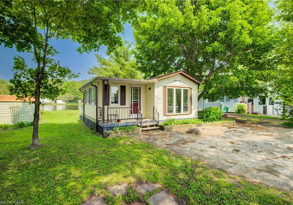 72-lakeside-road-wellington-north-ontario-40737200