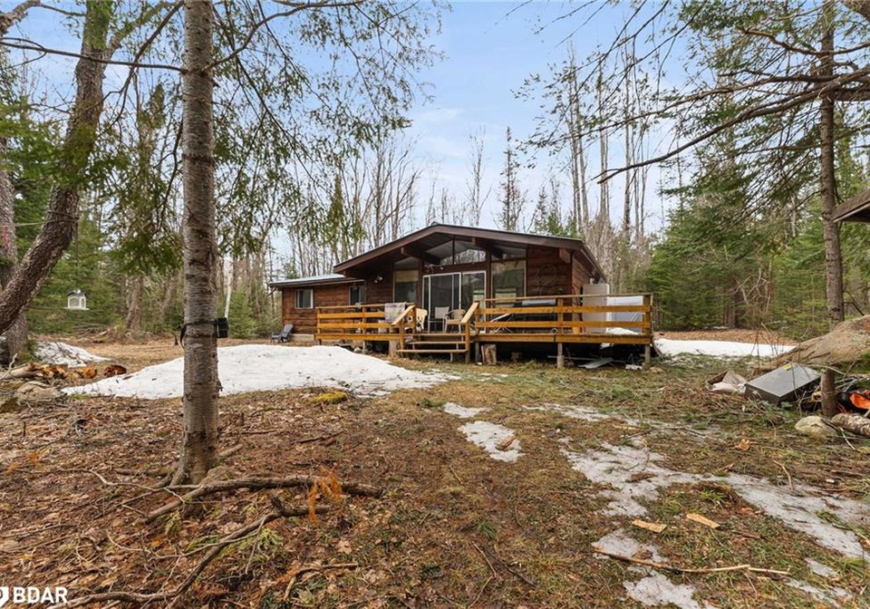 2313-the-south-road-coe-hill-ontario-40737247